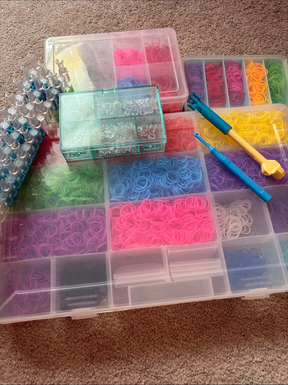 Rainbow Loom-Style Kids Loom Bands Craft Kit - Multicolor